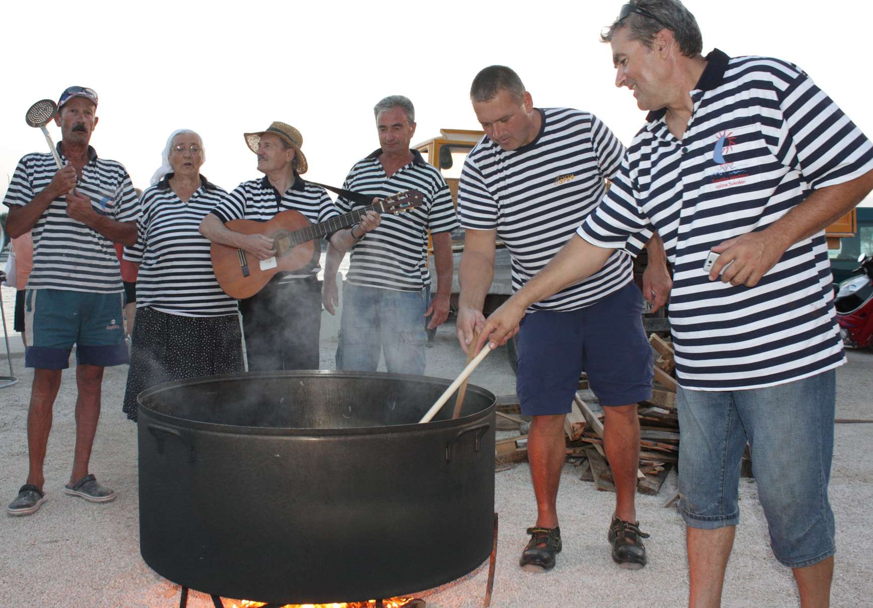 Brudetijada - 