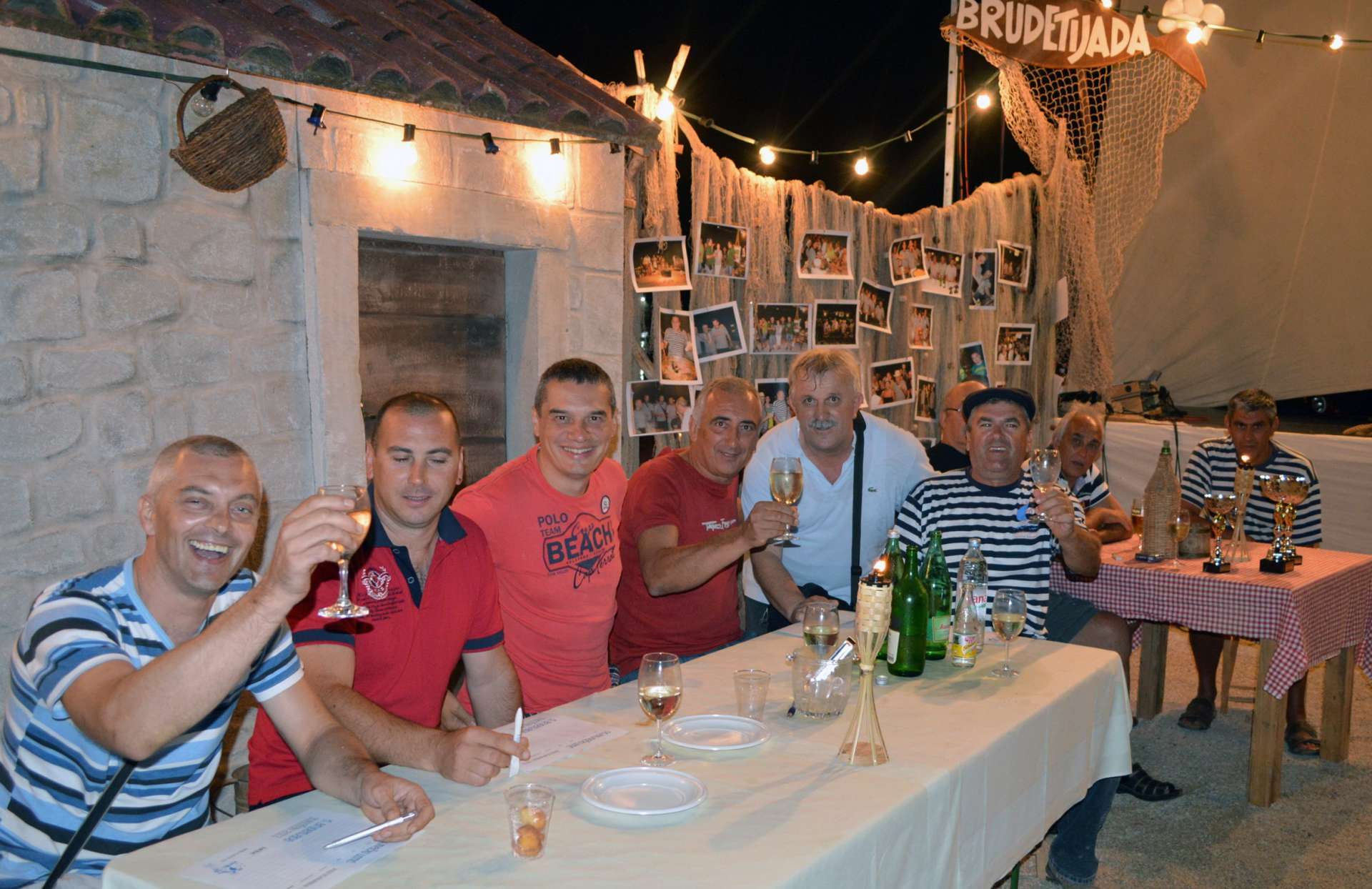 Brudetijada - 