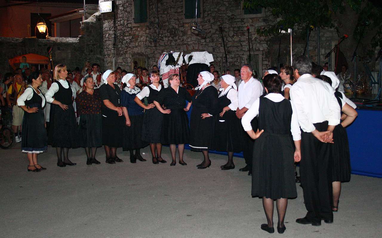 Klapske i folklorne večeri - 