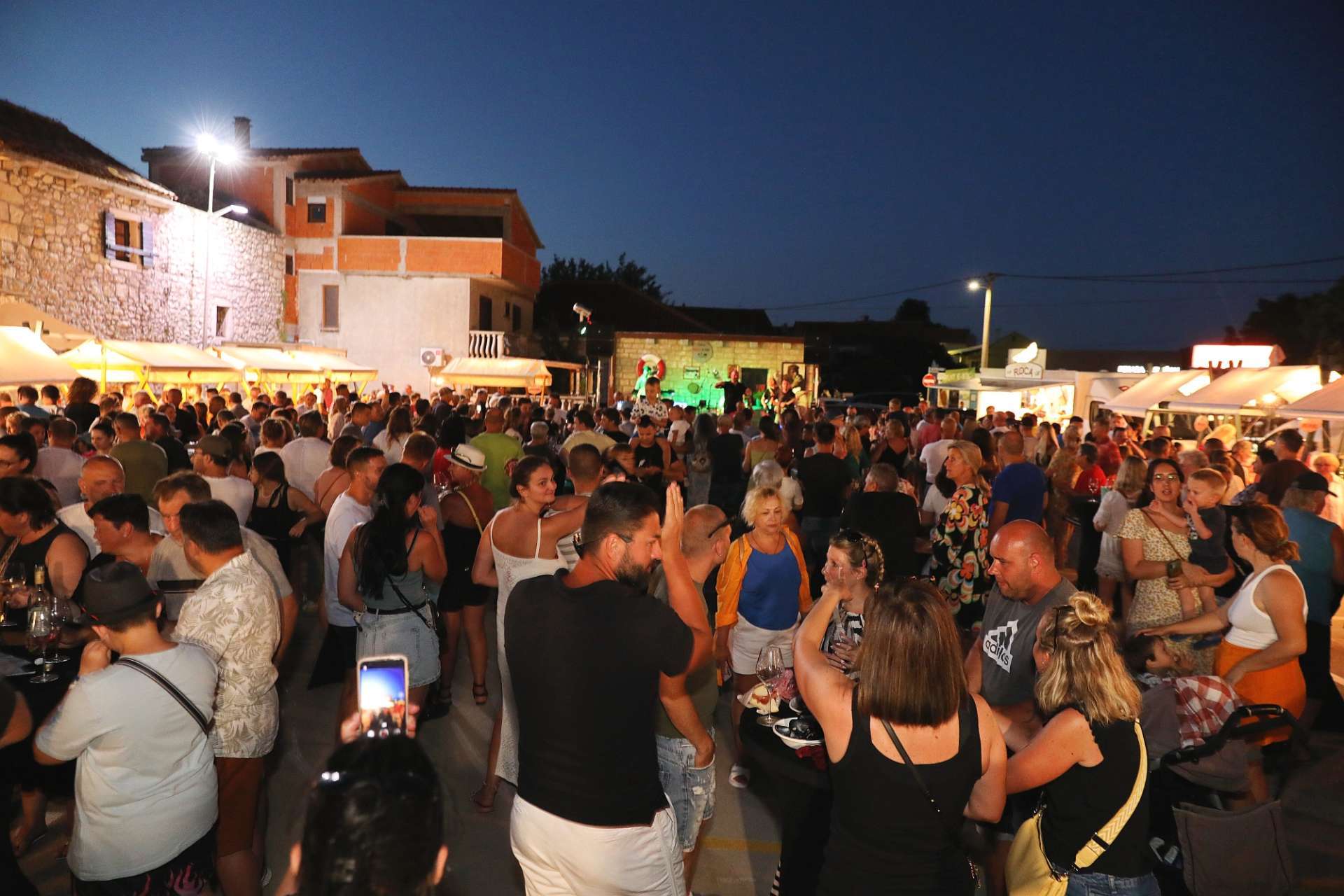 PROSCIUTTO & WINE  FEST-image-853